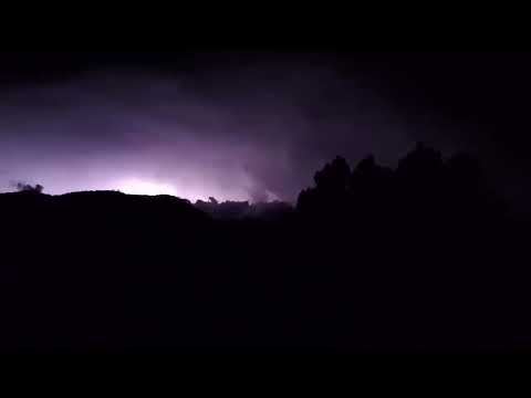 Ayer por la noche, Villa Yacanto de Calamuchita Córdoba 15/11/25 #tormenta #lluvias 