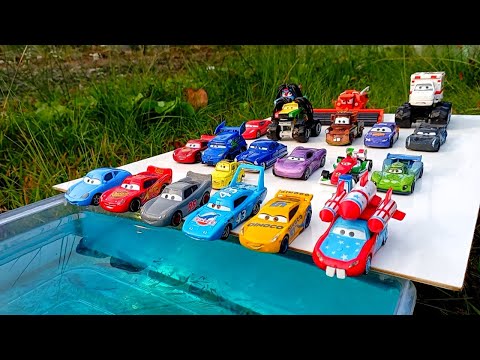 Disney Pixar Cars : Lightning Mcqueen, Jackson, Cruz, Mater, Hudson, Guido, Luigi, Sally, Francesco