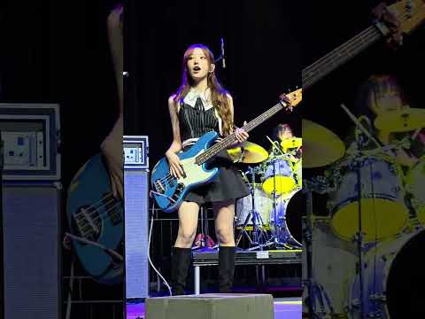 QWER (최애의 아이들) - REBOUND - Minneapolis 20251107