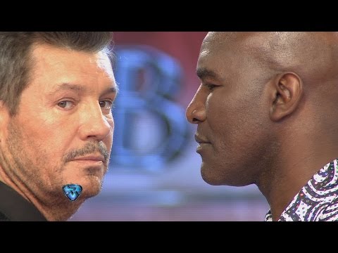 Evander Holyfield and Marcelo Tinelli's first preview promises a ring.