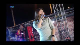 Download lagu Resa Lawang Sewu | Hot Bokeh | Goyang Hot #resalawangsewu #short mp3