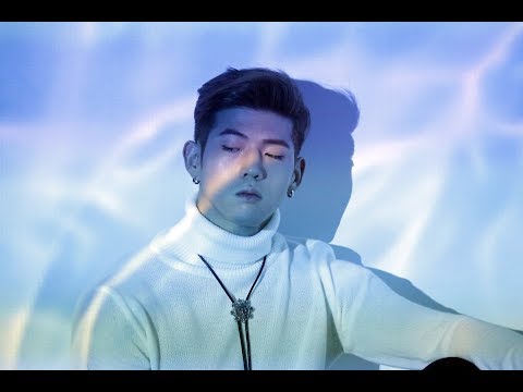 Kim Tae Woo Shows Affection for KARD's BM