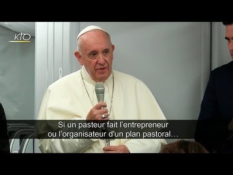 Conférence de presse du pape dans l’avion retour du Panama