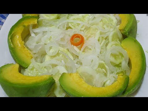 😋 GUTEKA // SALADE WARYA IBIHE BYOSE NTUYIHAGE // SALAD Y'IBITUNGURU NA COCOMBRE // ONION,CUCUMBER