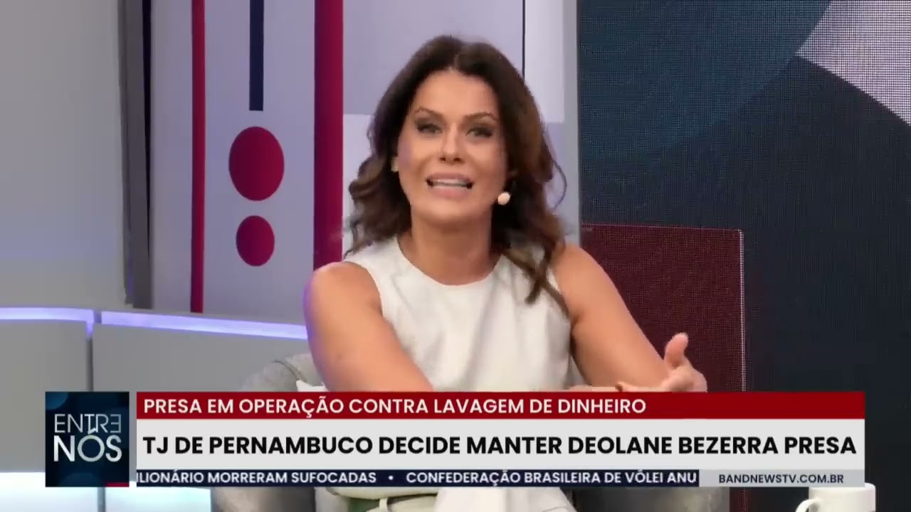 Aconteceu na Semana | Adriana Araujo comenta sobre os "influenciadores da ostentação"