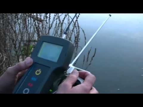 Microcat MK1 Bait Boat With Fish Finder | Carp Fishing Tackle Review