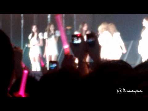 [Fancam] 120212 SNSD greeting Thai Sone - Girls' Generation Tour in Bangkok