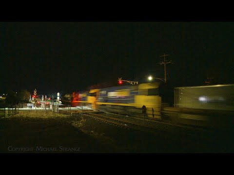 Timelapse: 7MP5 Pacific National Freight Train At Anakie Road Railway Crossing (23/9/2023) - PoathTV