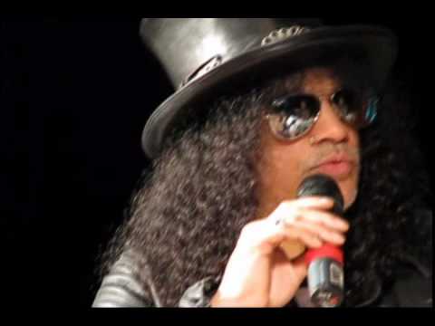 SLASH talks about the passing of MICHAEL JACKSON at Canadian Music Week Toronto interview
