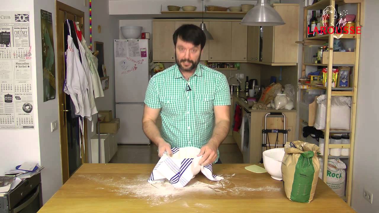 Watch Ibán Yarza, autor de Pan casero prepara pan de masa madre Now Ibán Yarza, autor de Pan casero prepara pan de masa madre