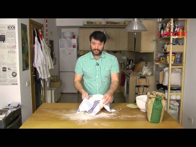 Vídeo relacionado con Pan paso a paso: Un curso de pan para aprender de forma fácil todas las técnicas, recetas y trucos