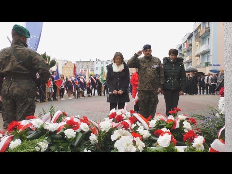 Obchody Konstytucji 3-Maja pod pomnikiem św. Jana Pawła II - 2019r