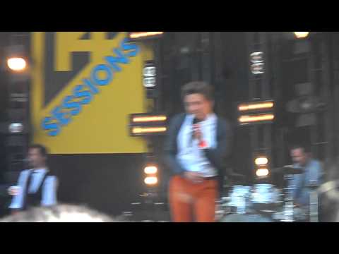 T4 on The Beach 2012. Tyler James - Sign your name across my heart.