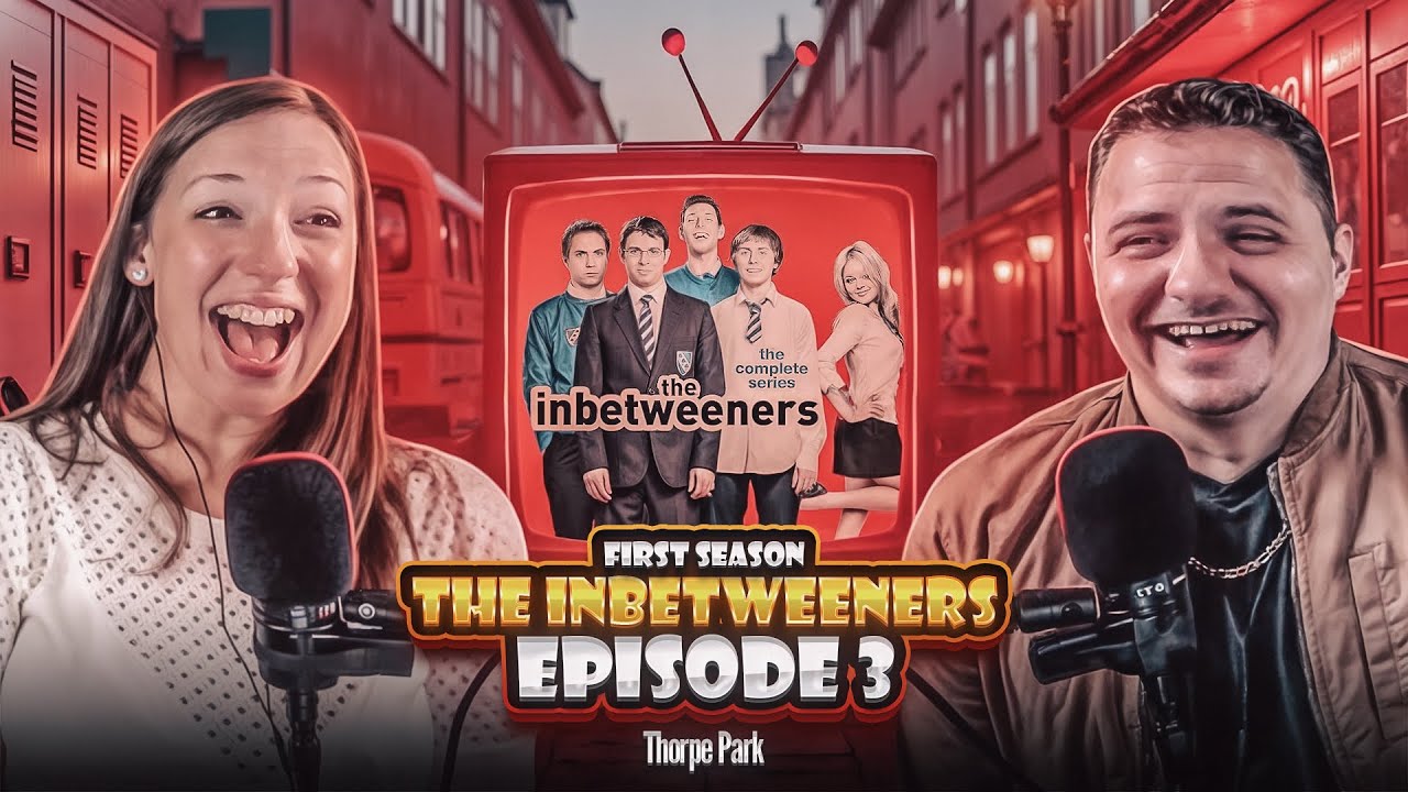 SIMON CAN’T DRIVE?! 🤣 AMERICANS REACT to The Inbetweeners S1E3 ‘Thorpe Park’