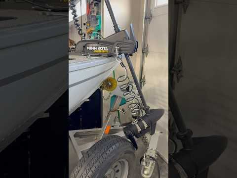 Mounting a transducer to a Minn Kota powerdrive. #fishing #minnkota #fisherman #alumacraft #fish