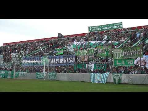 "Canciones de la hinchada de laferrere - La hinchada que nunca abandona" Barra: La Barra de Laferrere 79 &bull; Club: Deportivo Laferrere