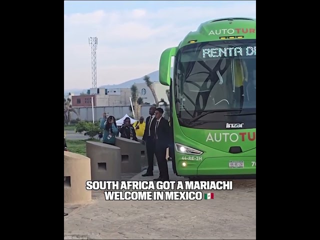 The South Africa squad were welcomed to their base in Mexico 🔥