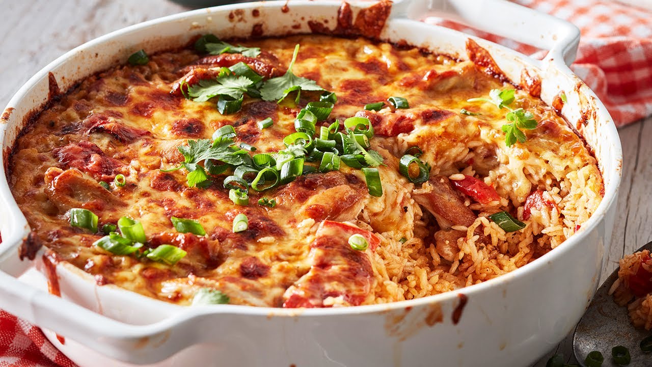 watch video Mexican Chicken and Rice Bake watch video Mexican Chicken and Rice Bake