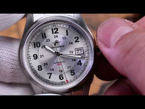 Newly launched:Exquisite and magnanimity dial, easy-read red second, classic simplicity in design