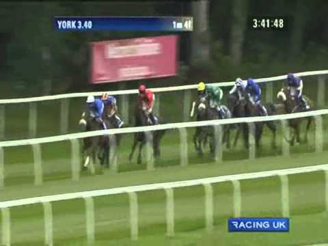 2011 Darley Yorkshire Oaks Frankie Dettori / Blue Bunting