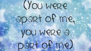 Travis Garland - Airplanes [Lyrics]