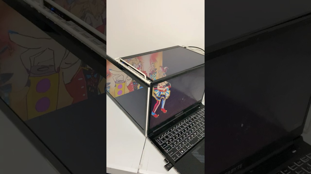 ただの3面液晶なのに、尾丸ポルカさんが箱の中で踊ってるように見える #shorts