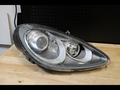 2011-2014 Porsche Cayenne Xenon Headlight Disassembly