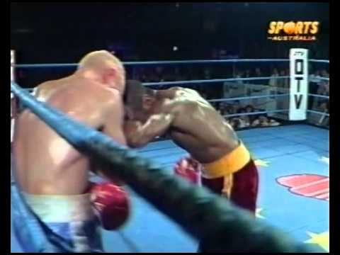 Barry Michael v Rocky Lockridge 9 August 1987 Blazers Night Club, Windsor, Berkshire, UK