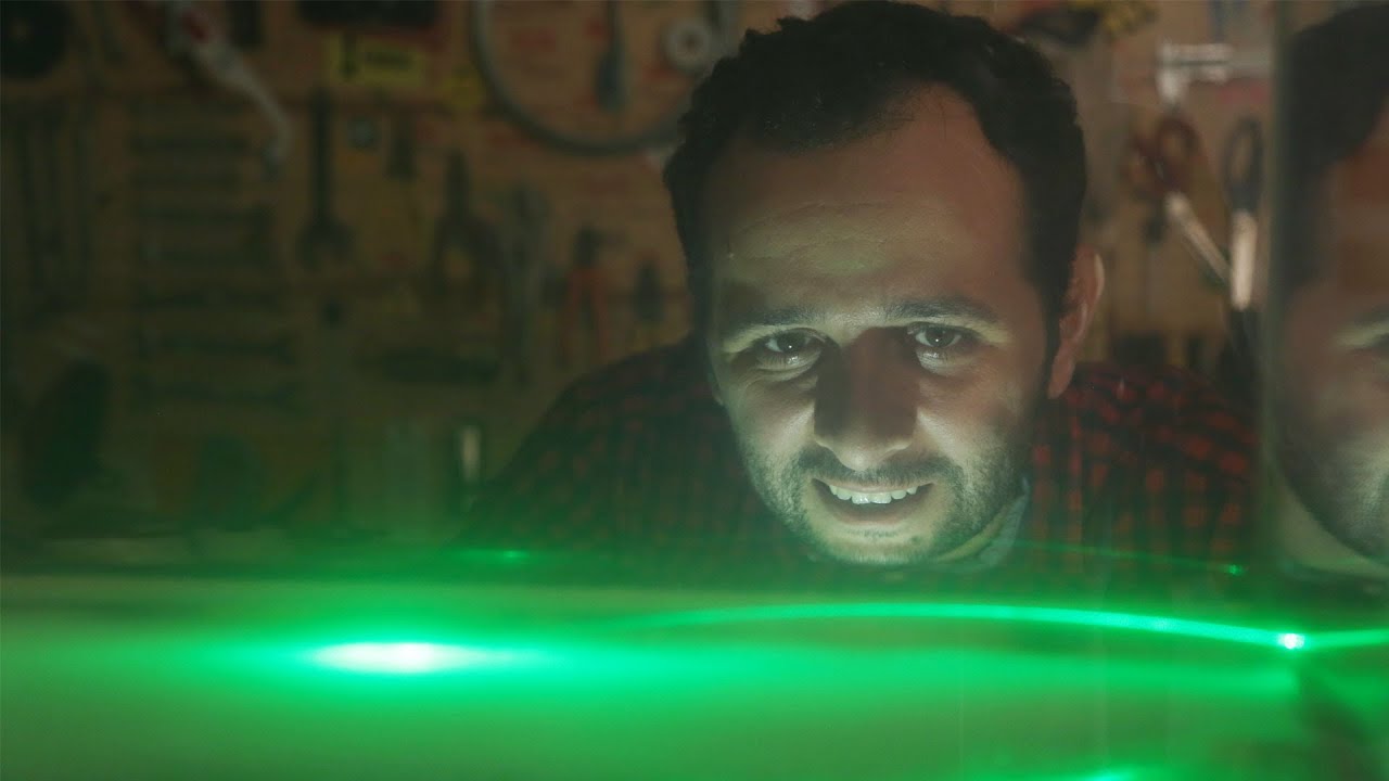 Como entortar raios de luz com açúcar