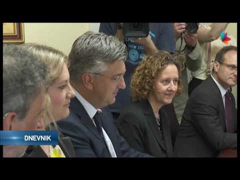 Plenković posjetio Srijemsku Mitrovicu i katedralu Sv. Dimitrija