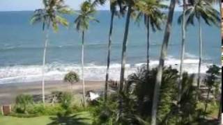 preview picture of video 'Beachfront Villa - Villa Rumah Pantai Bali'