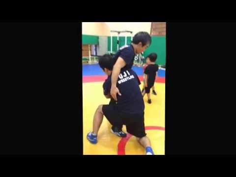 持ち替えタックル(続き) Wrestling : Single Leg Attack(Head out) → Double Leg Attack 2