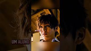 Nessa escola o professor é um Alien