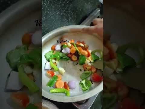 Veg 🥦🥕🌽 బిర్యాని 😍Pls subscribe 🙏#food #ruchulu #viralvideo #shorts #sisters #hashtags