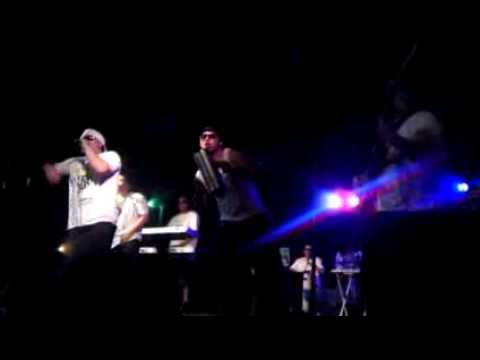 Nando y solja kingz - Muevelo