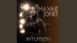 UN CONTROLLABLE (feat. Maxine Jones)