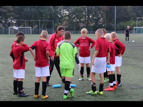 FC Rijnvogels JO11-1 op Kensington