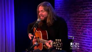 Rich Robinson performs &quot;Down The Road&quot;