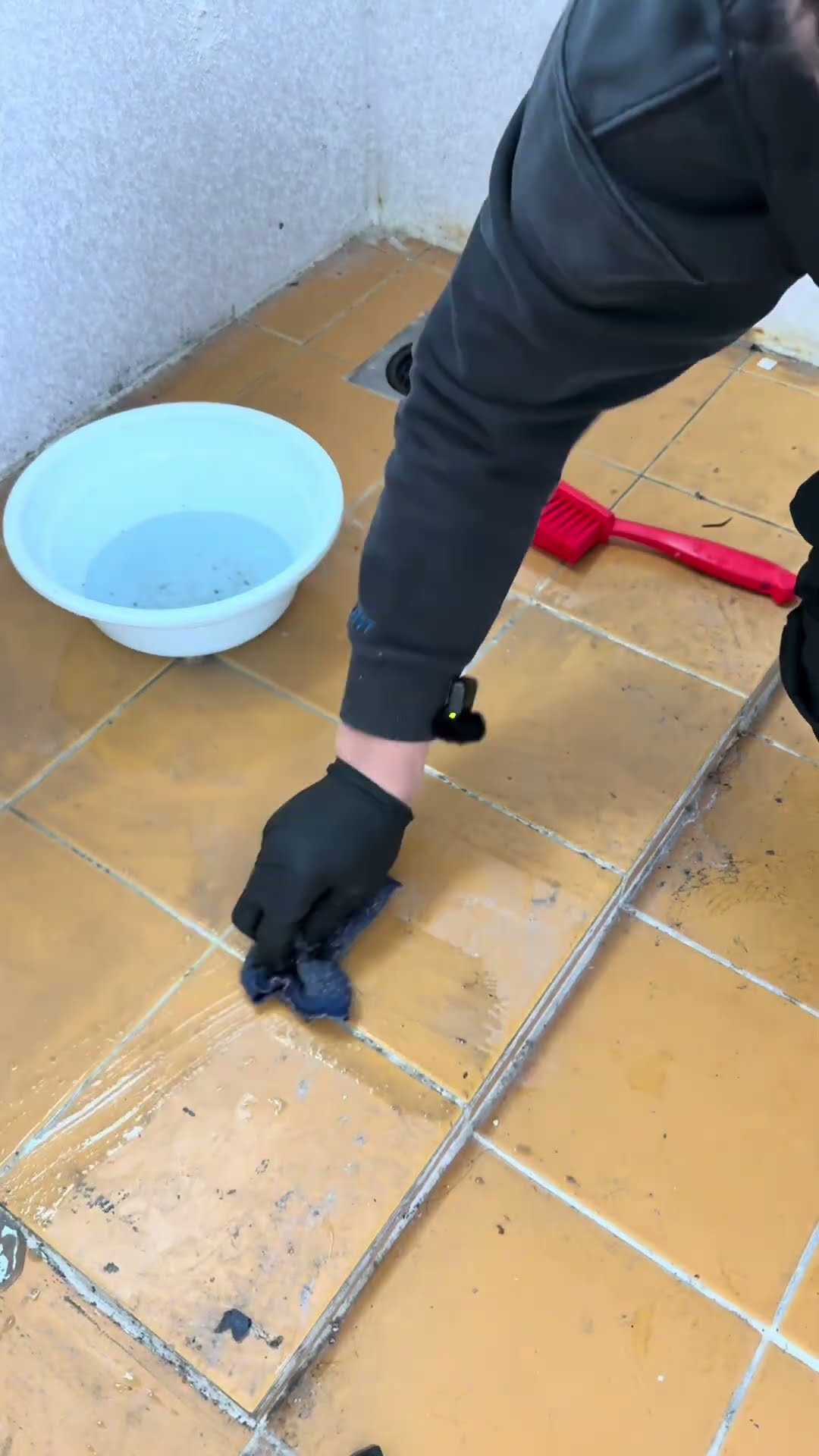 작업 영상 썸네일