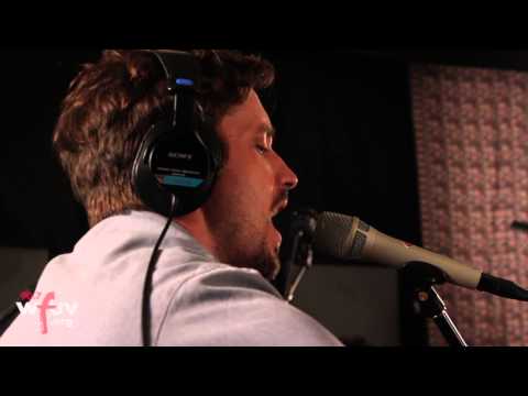 MS MR - "Hurricane"  (Live at WFUV)