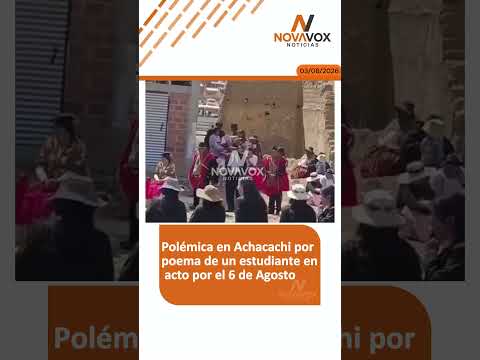 🟠Un estudiante recitó un poema con críticas al presidente durante un acto cívico por el 6 de Agosto