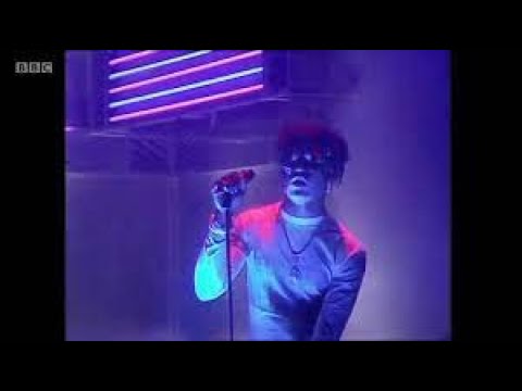 Adamski featuring Seal - Killer   (Top of the Pops)   (1990)
