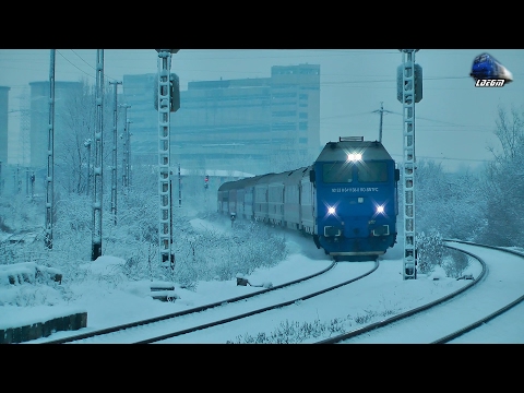 Jimmy 64-1138-8 & IR1741 Bucuresti Nord-Satu Mare in Zapada/Snow in Oradea - 08 February 2017