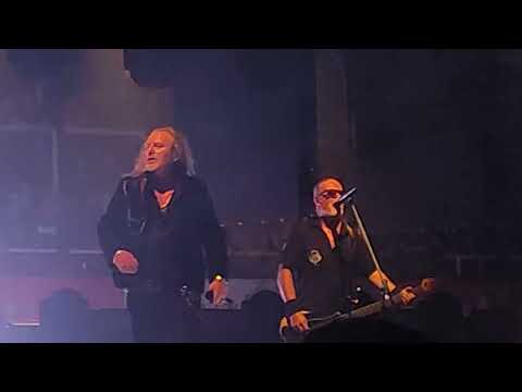 Kabát: Piju já, piju rád (Brno, 8. 10. 2024)