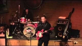 01.12.2012: Andy Fairweather-Low & The Low Riders - Bluesgarage Isernhagen