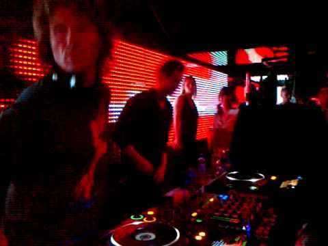 5th SQ birthday POZnań - Hernan Cattaneo - 02.10.2010 Part 3.mp4