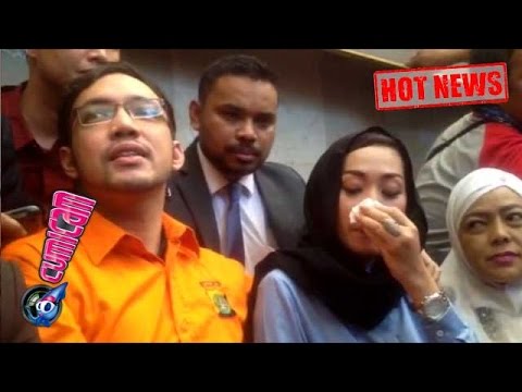 Curahan Hati Istri Sandy Tumiwa - Cumicam 30 November 2015