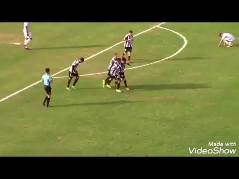 Vinicius Rodriguez - lateral esquerdo 09/12/1999