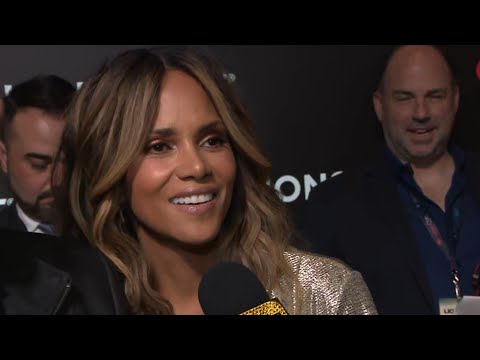 Halle Berry Has Put In That Work At The Gym, Shows Off Her New Abs