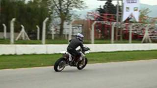 preview picture of video 'supermotard race B korfez izmit yamaha 480 ktm 620 aprilia'